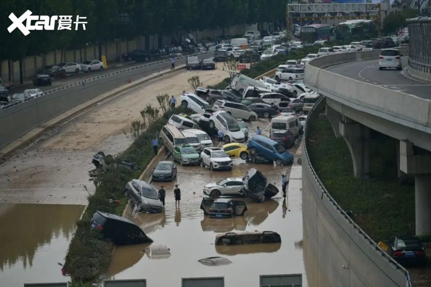 必威超8万辆 河南暴雨后的泡水车们还好吗？(图2)